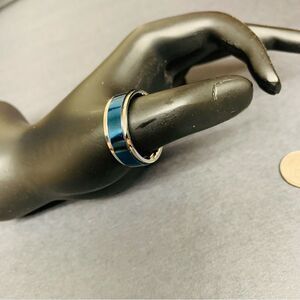 ‎Spikes Stainless Steel Spinner Ring